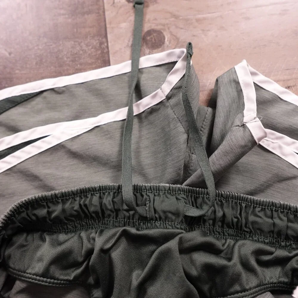 Nike Tempo Running Shorts Women’s Medium‎ Green 3” Lined Dri-FIT
